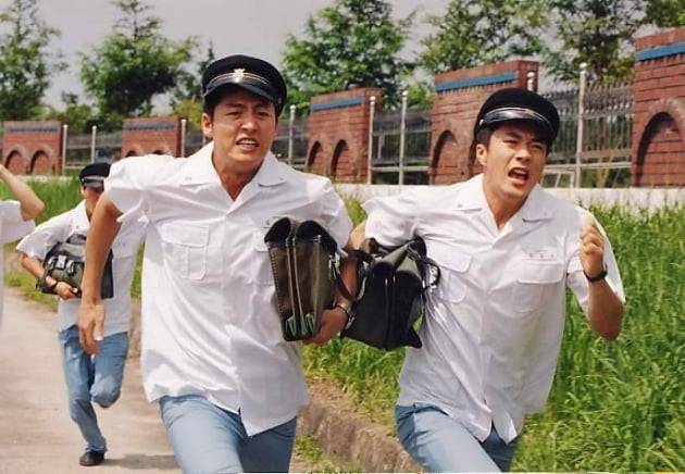 영화 '말죽거리 잔혹사' 스틸./