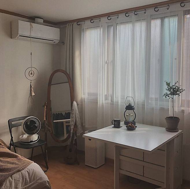 출처: <전신거울><접이식테이블> 등 제품정보 모아보기(▲이미지클릭)