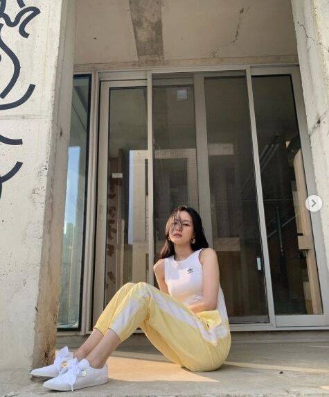 출처: 손나은 인스타그램