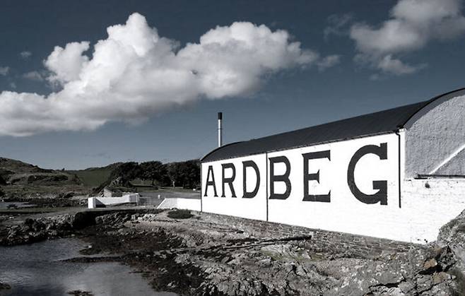 출처: twitter.com/Ardbeg