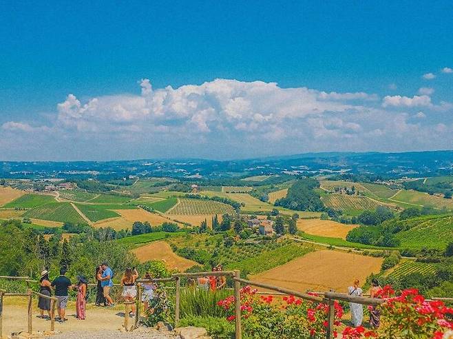 출처: 하니 사진 계정 (@dot__film_)