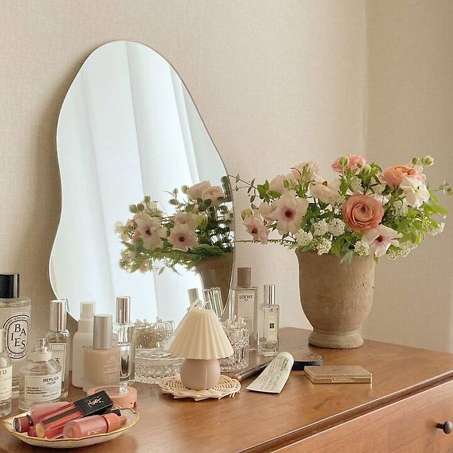 출처: <거울>등 제품정보 모아보기(▲이미지클릭)