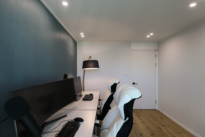 출처: <책상><의자> 등 제품정보 보러가기(▲이미지클릭)