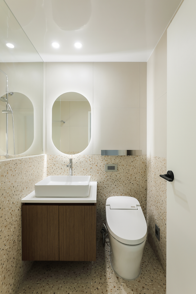 출처: <거울><수전> 등 제품정보 보러가기(▲이미지클릭)