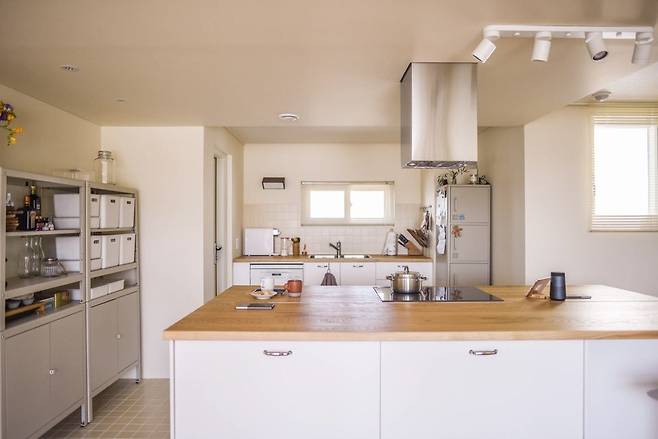 출처: <선반><후드><싱크대상판> 등 제품정보 보러가기(▲이미지클릭)