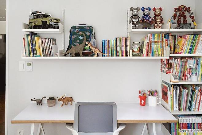 출처: <책상> <선반> 제품 정보 보러가기 (▲이미지 클릭)