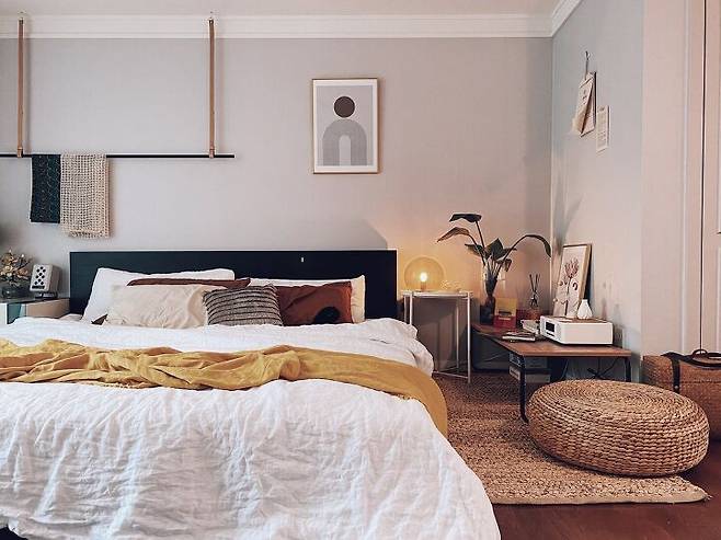 출처: <이불> <라탄스툴> 제품 정보 보러가기 (▲이미지 클릭)