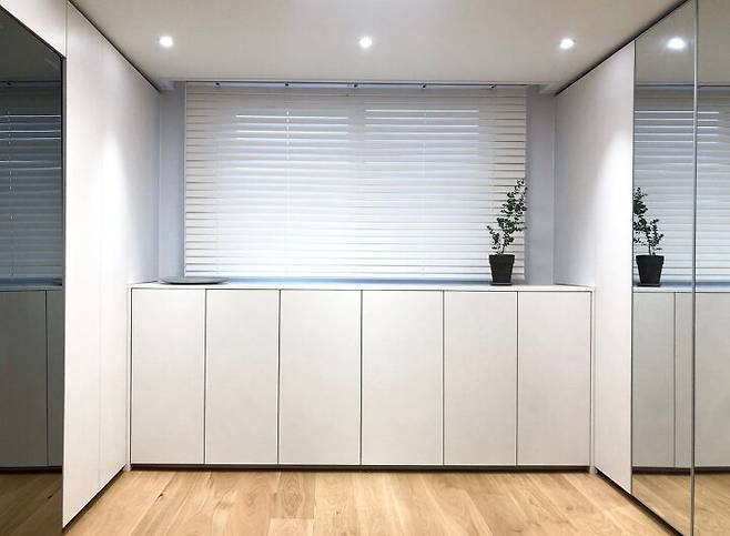 출처: <붙박이> 정보 보러가기 (▲이미지 클릭)