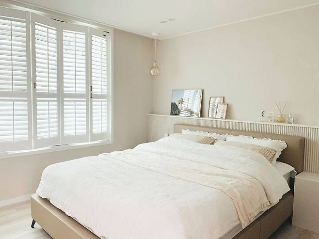 출처: 오늘의집 온라인 집들이 보러가기 (▲ 이미지 클릭)