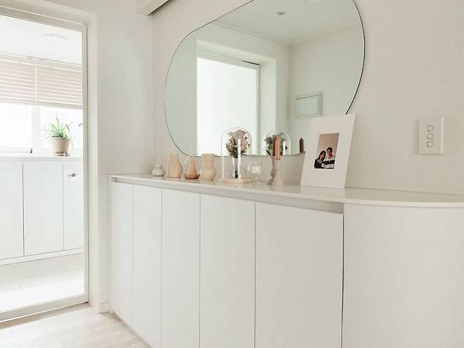 출처: <인테리어 소품> 정보 보러가기 (▲이미지 클릭)