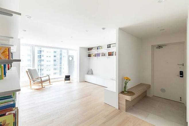 출처: 오늘의집에서 전문가 인테리어보기 (▲ 이미지 클릭)