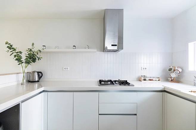 출처: 오늘의집에서 전문가 인테리어보기 (▲ 이미지 클릭)