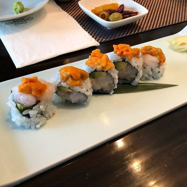 출처: fashionin_parispark님 인스타그램