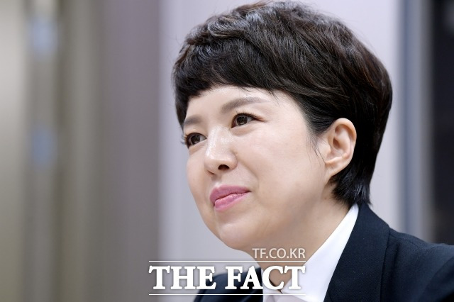 국민의힘 당 대표 후보로 나선 김은혜 의원은 "저는 변화와 혁신을 이야기하는 파격적인 리더십 교체의 가장 상징적인 인물"이라며 자신감을 드러냈다. /국회=이선화 기자