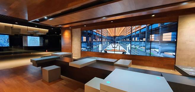 A 3D display wall shows the future library storage. (Kim Hae-yeon/ The Korea Herald)