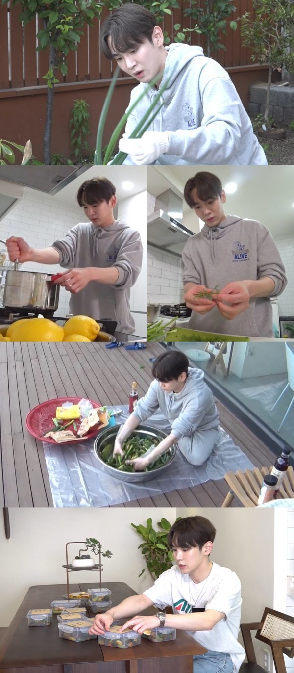 SHINee Key, which has been a hot topic in I Live Alone with Patech, will reappear in Rainbow Live.The sprout farmer, who started his first harvest in the lush The garden, will show off the aspect of his big hand key aunt and show off the garden dish that stimulates salivary glands from lemon dill butter to For Kimchi.MBC I Live Alone (planned by Ahn Soo-young / director Huh Hang Kim Ji-woo), which will be broadcasted at 11:05 pm on the 28th, will unveil SHINee Keys The garden dish, which was the first harvest at The garden.SHINee Key, which has been on the news as a scene of harvesting waves, is going to harvest the grand (?) The garden.The height of the terrace toward the garden is mai was big and it is full of baskets of herbs and for.The key, which is immersed in the smell of fragrant herbs, puts rosemary leaves in his ears and receives from Fornam to Mintnam, and enters the harvest of the garden and focuses attention on the garden dish he will show.SHINee keys carefully cook Lemon Deal Butter using the directly harvested herb deal.Key, who appeared in the studio in the last broadcast, promised to make a large amount of rainbow members by seeing Lemon Deal Butter dish of Lee Ji-hoon member.Key seems to regret that mouth is a problem, but he thinks about the rainbow members and completes the lemon dill butter filled with humanity, which amplifies the curiosity about the taste.In addition, SHINee key, which succeeded in Patek, is expected to make For Kimchi.The key to making a large capacity for the first time is that he successfully made For Kimchi, which is just the right one, by demonstrating his Yomanchi skill, so his housewifes 9th level cooking skills are expected.It then captures a large-capacity For Kimchi with a small key in a sealed container, writing a handwritten message, stimulating curiosity about why it soaked For Kimchi in large capacity.The garden dish of SHINee Key, a bud farmer, can be found on I Live Alone, which will be broadcast at 11:05 pm on the 28th.Meanwhile, I Live Alone is loved by single life trend leader program which shows colorful rainbow life of single household stars.
