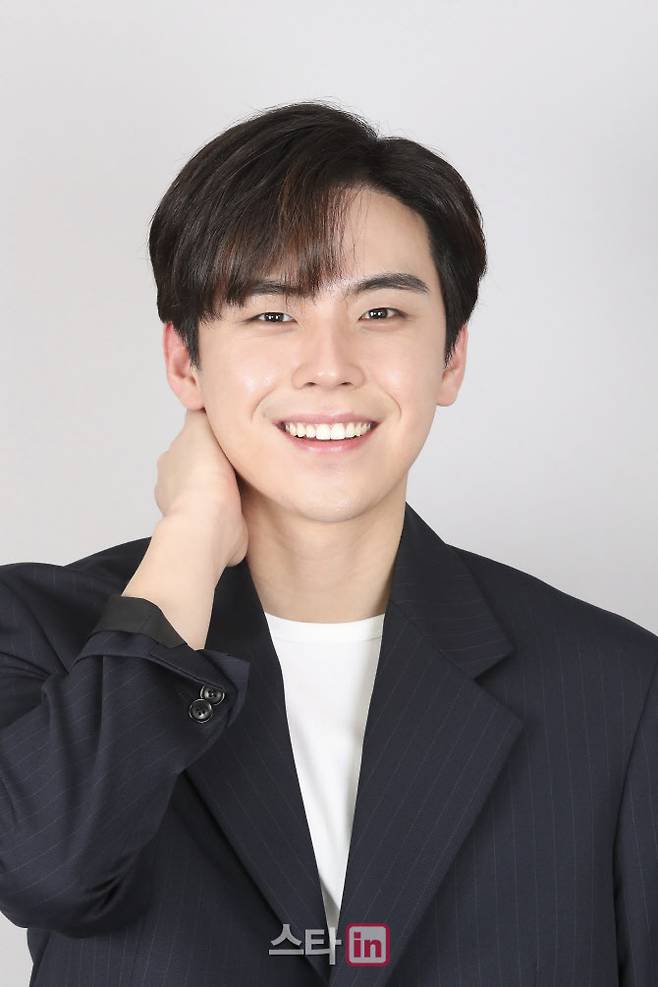 [이데일리 스타in 이영훈 기자] MBC ‘목표가 생겼다’ 배우 김도훈이 25일 오전 서울 순화동 KG타워에서 이데일리와 인터뷰를 하고 있다.