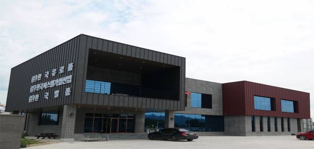 충북 진천에 있는 한국유로폼 본사. /사진 제공=한국유로폼