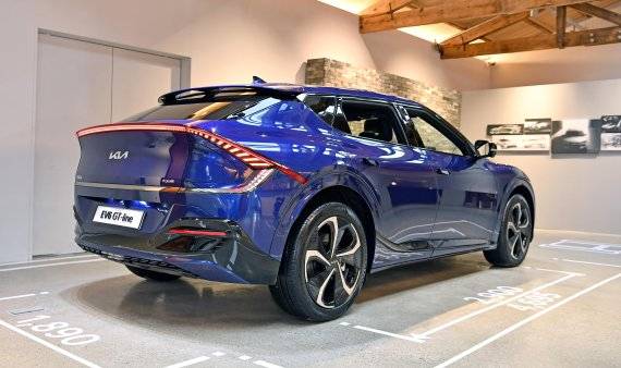 기아 첫 전용 전기차 EV6 GT-라인