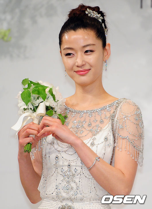 [OSEN DB] 2012년 4월 13일 전지현 결혼식 포토타임