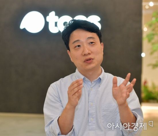 박재민 토스증권 대표가 지난 2일 서울 강남구 토스 본사에서 아시아경제와 만나 사업 전략을 설명하고 있다.
