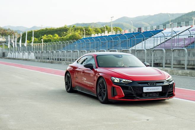 Audi RS e-tron GT (Audi Korea)