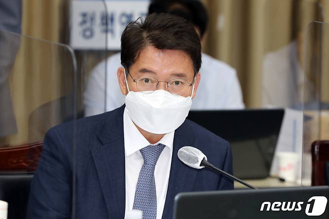 김수흥 더불어민주당 의원.2020.10.20/뉴스1 © News1 황희규 기자