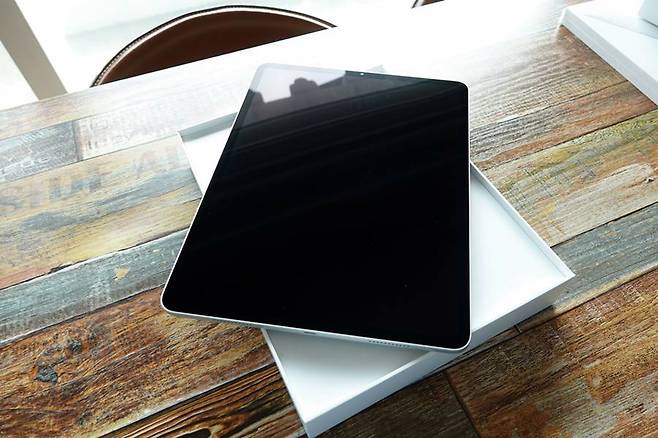 아이패드 프로 5세대 전면