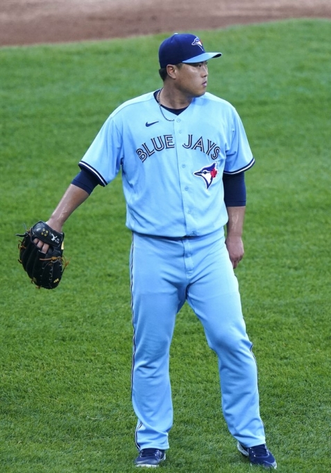 MLB 토론토에서 뛰고 있는 류현진이 11일(한국시간) 열린 시카고 화이트삭스와 원정 경기에 선발 등판해 1회말 홈런을 허용했다. [사진=뉴시스]