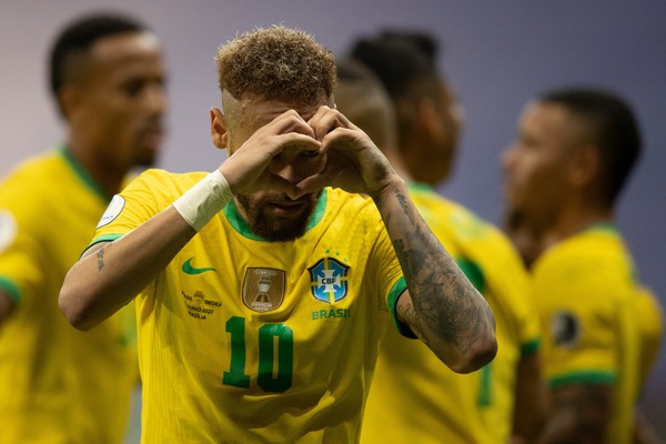 사진=브라질 국가대표팀 공식 트위터, 세레머니하는 네이마르