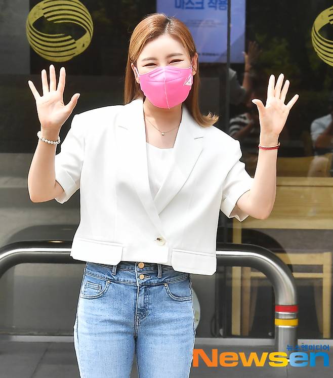Singer Song Ga-in enters KBS station for recording broadcasting program on June 14.