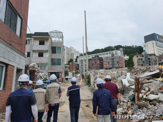 안양시 15일 대형해체 작업현장 12곳 특별안전점검 돌입. 사진제공=안양시