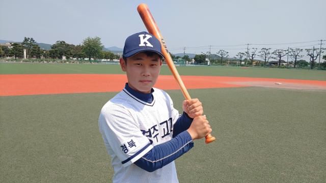 3학년 최희승 선수. ‘경주고의 김지찬’으로 통한다. 센스 만점의 내야수다. 박상은 기자