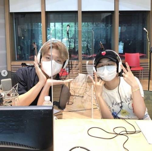 ‘두데’ 스텔라 장이 횡문근융해증으로 입원 치료를 받았던 것을 해명했다. 사진=MBC FM4U ‘두시의 데이트 뮤지, 안영미입니다’ 공식 SNS