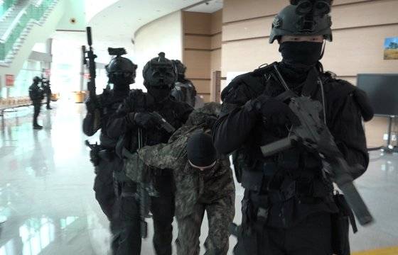 군사경찰 특임대 대원이 군 강력범 체포 훈련을 하고 있다. 영상캡처=중앙포토