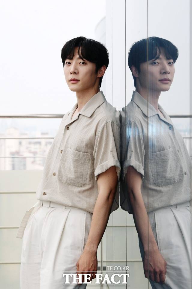 배우 신현수가 최근 막을 내린 MBN 드라마 '보쌈' 종영 소감을 밝혔다. /이선화 기자