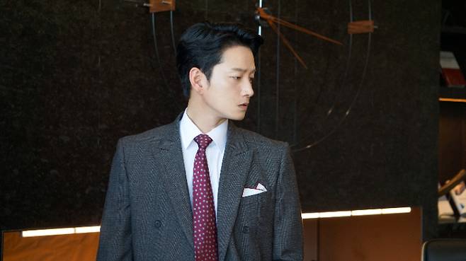 배우 이현욱. 매니지먼트에어 제공