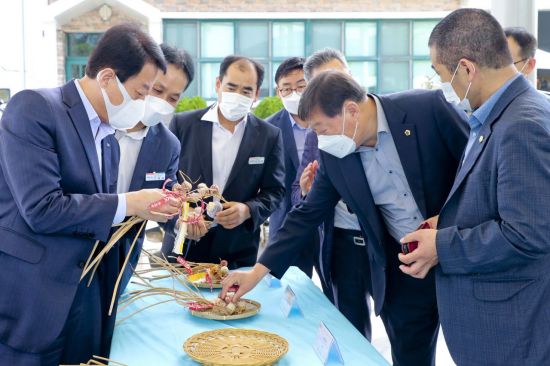 마늘 주아이용 종구 생산 공급 구축사업 평가회 [이미지출처=합천군]