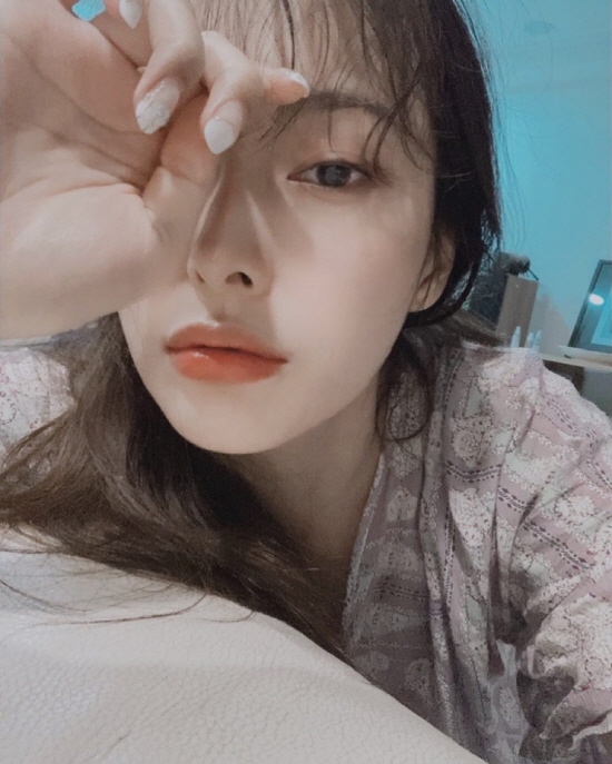 Park Gyuri posted a picture on Instagram on the 14th with an article entitled Its like the sea.In the photo, Park Gyuri boasted immaculate skin and distinctive features and showed off beautiful looks.Park Gyuri has been in public with Chang-son Song, the founder of a construction company since 2019, and Song was booked on June 22 for driving under the influence of alcohol in Cheongdam-dong, Gangnam-gu, Seoul.Song reportedly said that the blood alcohol level was unlicensed. Song admitted the allegations of drunk driving, but denied that hit-and-run and detention were misunderstandings.Photo: Park Gyuri Instagram