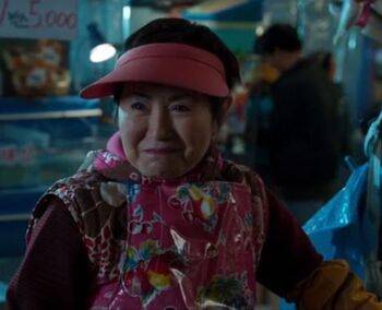 Korean-American actor Alexis Rhee briefly appears and speaks Korean in Marvel film "Black Panther" (2018). [WALT DISNEY COMAPNY KOREA]