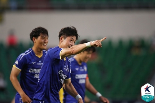 프로 데뷔골 넣은 한용수 [한국프로축구연맹 제공]