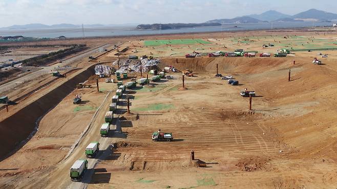 Sudokwon Landfill in Incheon (Sudokwon Landfill Site Management Corp.)