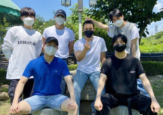 몬스타엑스 SNS
