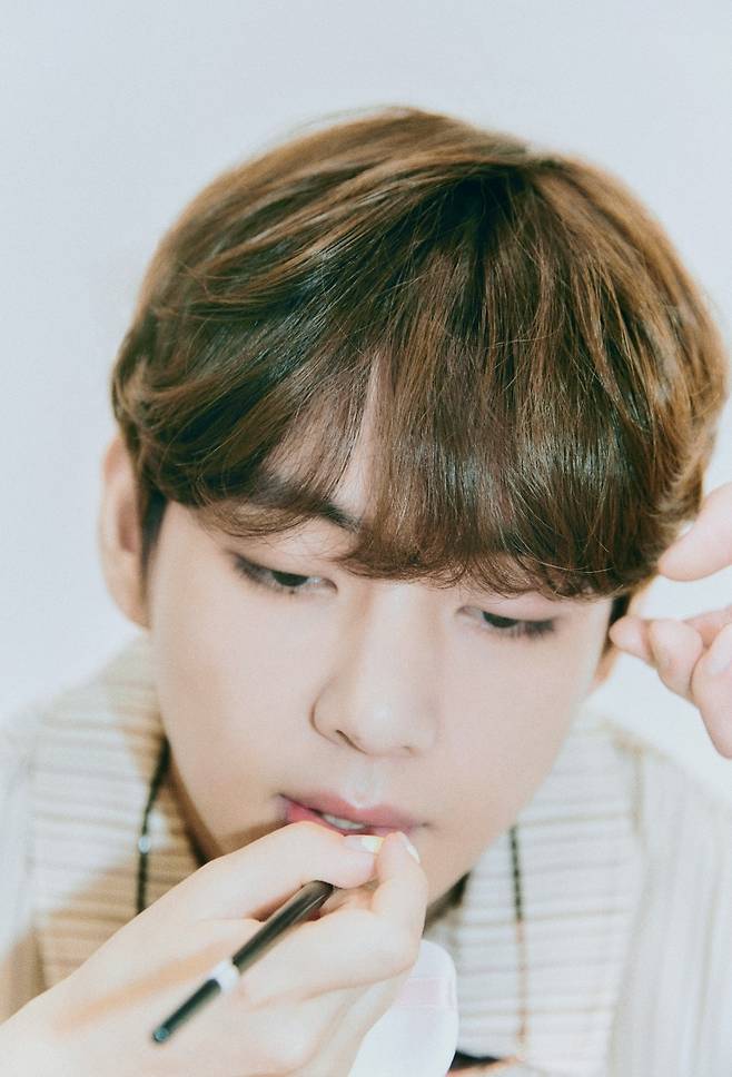 방탄소년단 뷔 "내 것 하나를, 멋있는 걸 하나 완성시키고 싶은 마음" 가슴 뭉클 팬사랑