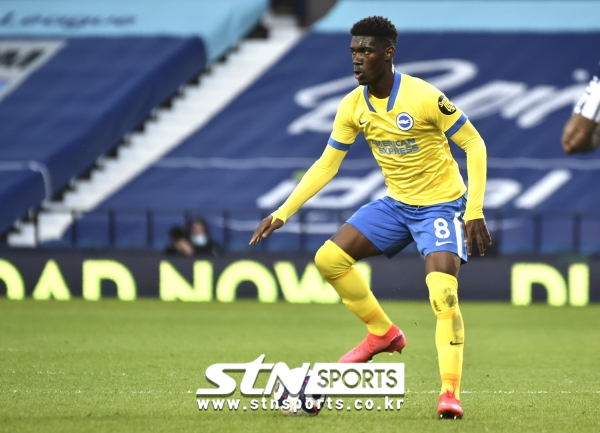 브라이튼 미드필더 이브 비수마. 사진｜뉴시스/AP