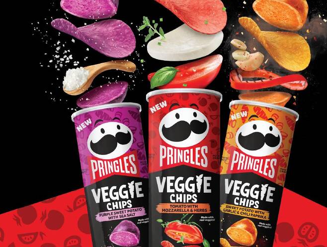 '프링글스'가 다채로운 맛의 경험을 추구하는 소비자들을 겨냥해 완전히 새로운 맛과 컬러의 ‘프링글스 베지칩 3종’을 출시했다.(프링글스 제공)