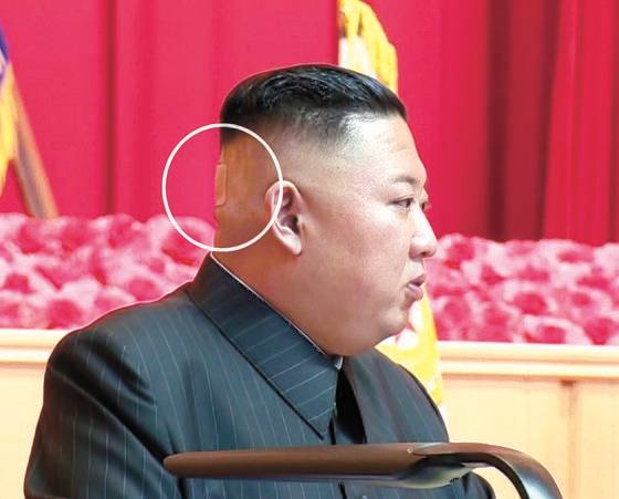 김정은 북한 국무위원장이 지난달 24~27일 사상 첫 전군 지휘관·정치간부 강습을 주재했다고 조선중앙TV가 지난 30일 보도했다. 연합뉴스