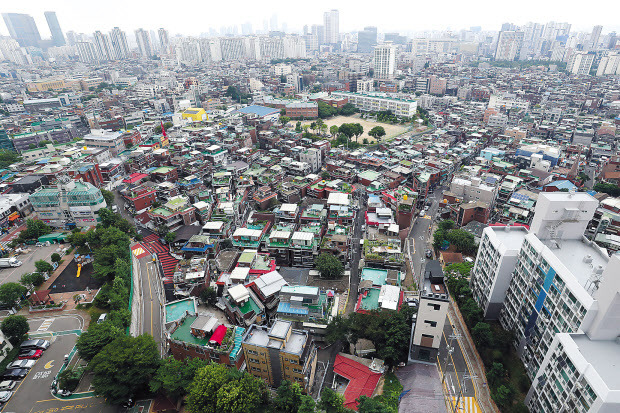 서울 영등포구 신길2구역 도심 공공주택 복합사업 현장 모습. [연합]