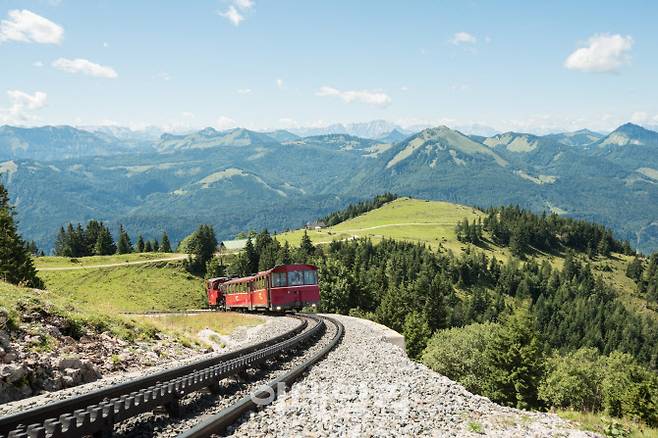 샤프레르크 산악열차(사진=오스트리아 관광청)