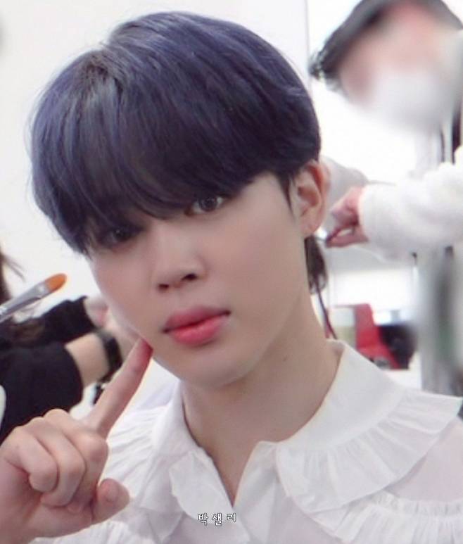 "내가 나를 힘들게 하지는 말자" 방탄소년단 지민이 건네는 위로와 용기..팬데믹 시대의 명언